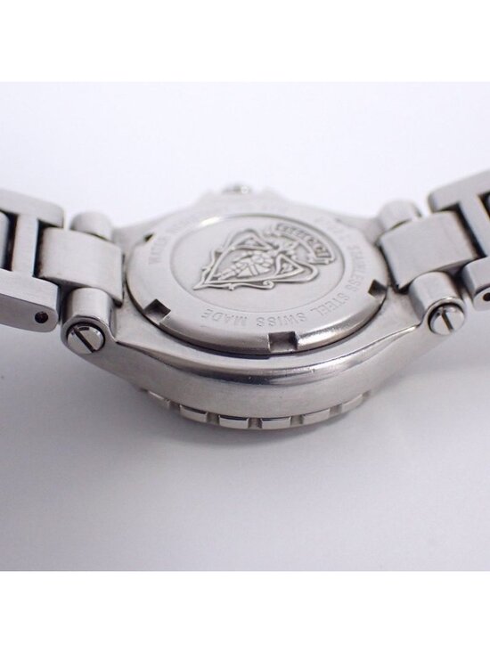 Gucci Diver Watch Silver main image 9